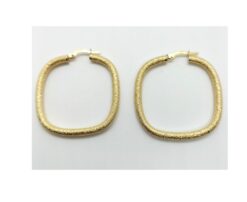 Pendientes aro cuadrado matizado medida 36 x 3 mm, oro 18 k